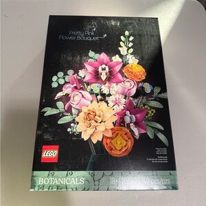 LEGO Botanicals Vibrant Floral Arrangement